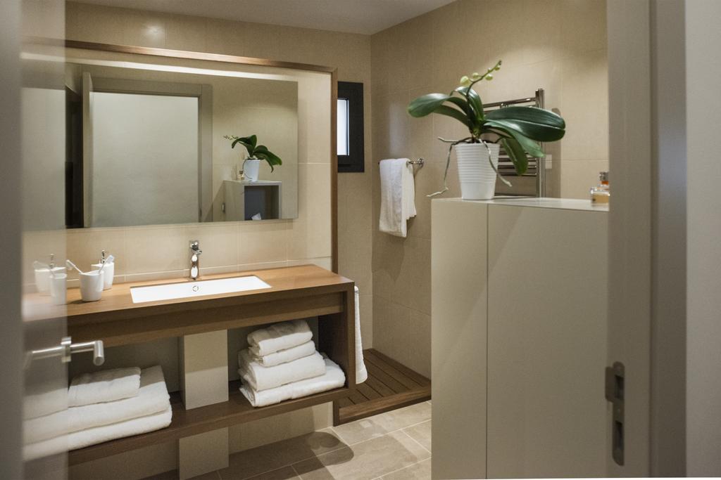 Ca La Maria De Siurana Casa Mas Estudio-Suite ภายนอก รูปภาพ